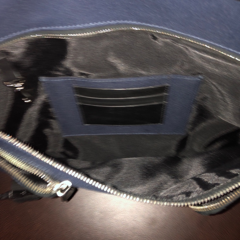 Coach Messenger Bag - Picture 6 of 13